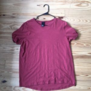 H&M men’s scoop neck t shirt